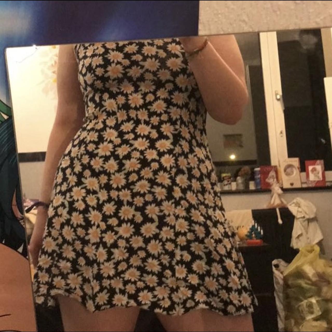 Primark on sale daisy dress