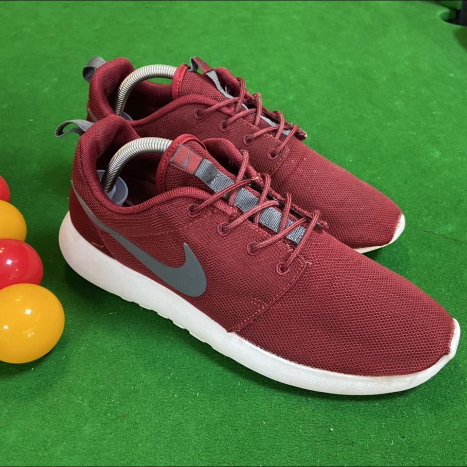 Dark maroon sale roshes