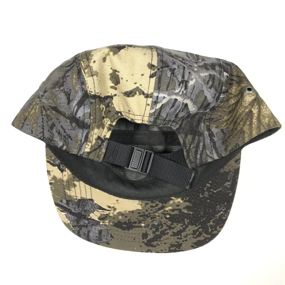 F/W 2011 Supreme Camp Cap Real Tree camo black box... - Depop