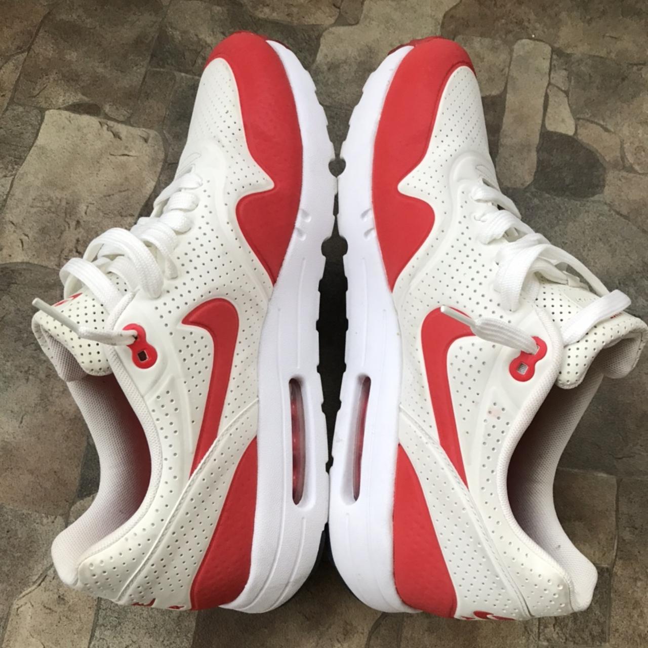 all red nike air max 1
