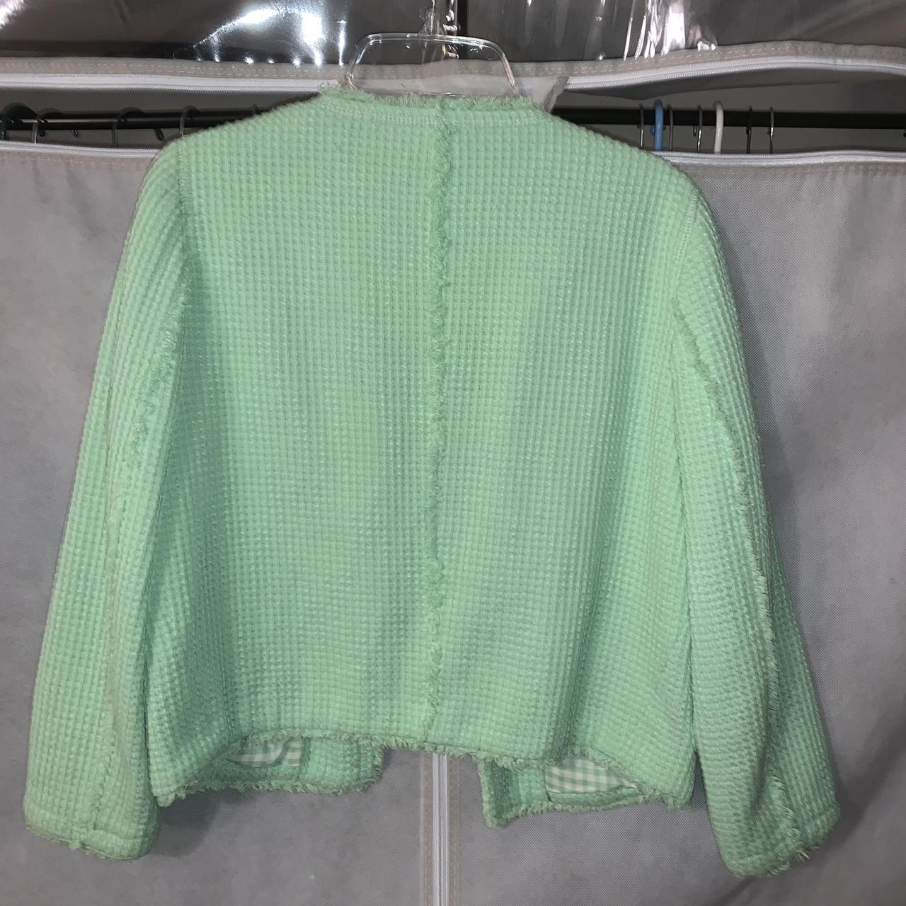 Zara Women's Green Jacket Depop