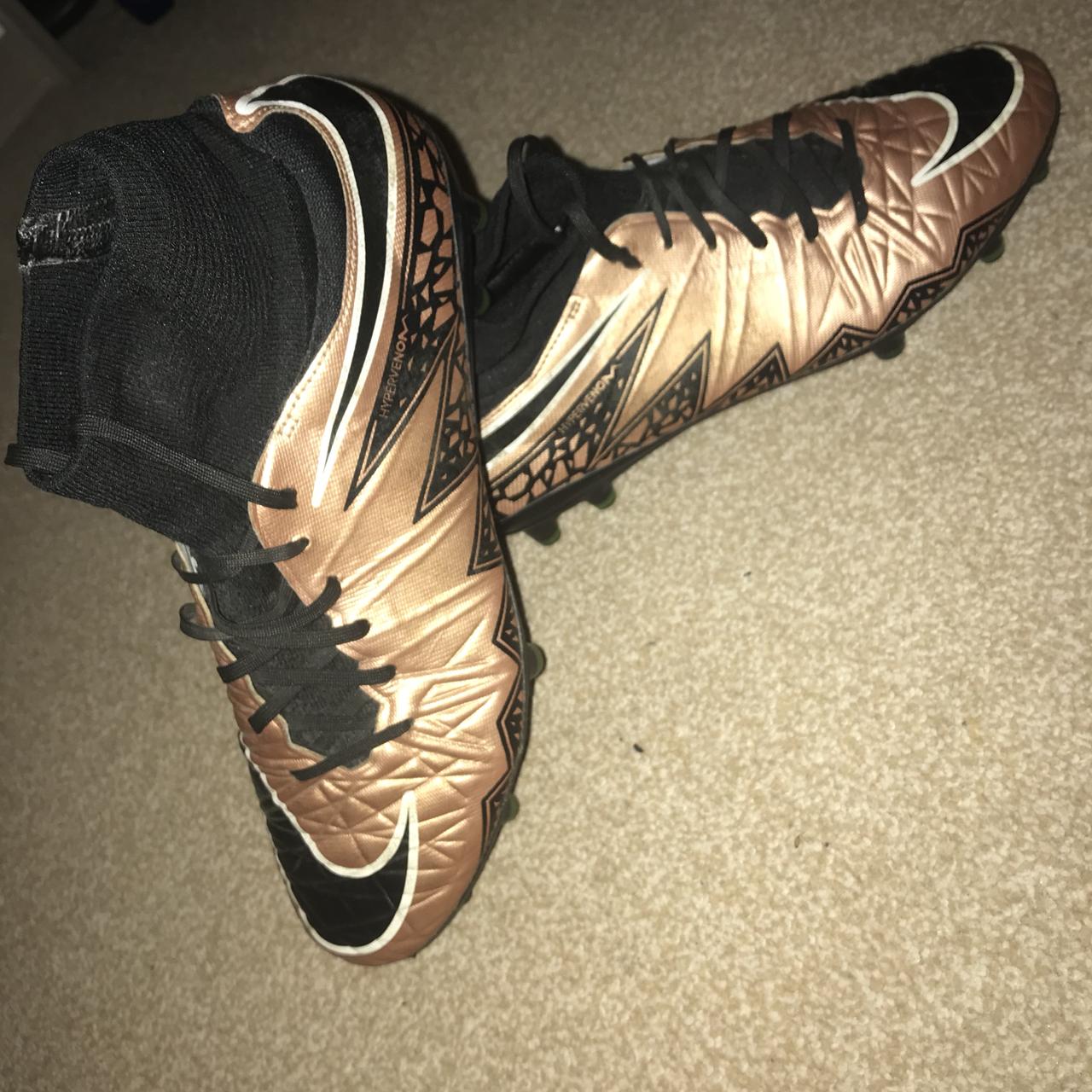 Bronze best sale hypervenom sock