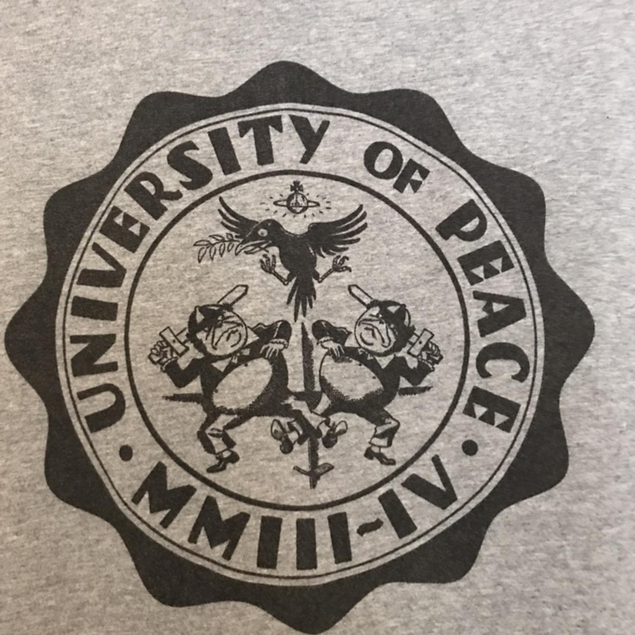 NEW!!国内発送☆Vivienne Westwood UNIVERSITY OF PEACE Tシャツ NEW!!国内発送☆Vivienne Westwood UNIVERSITY OF PEACE Tシャツ