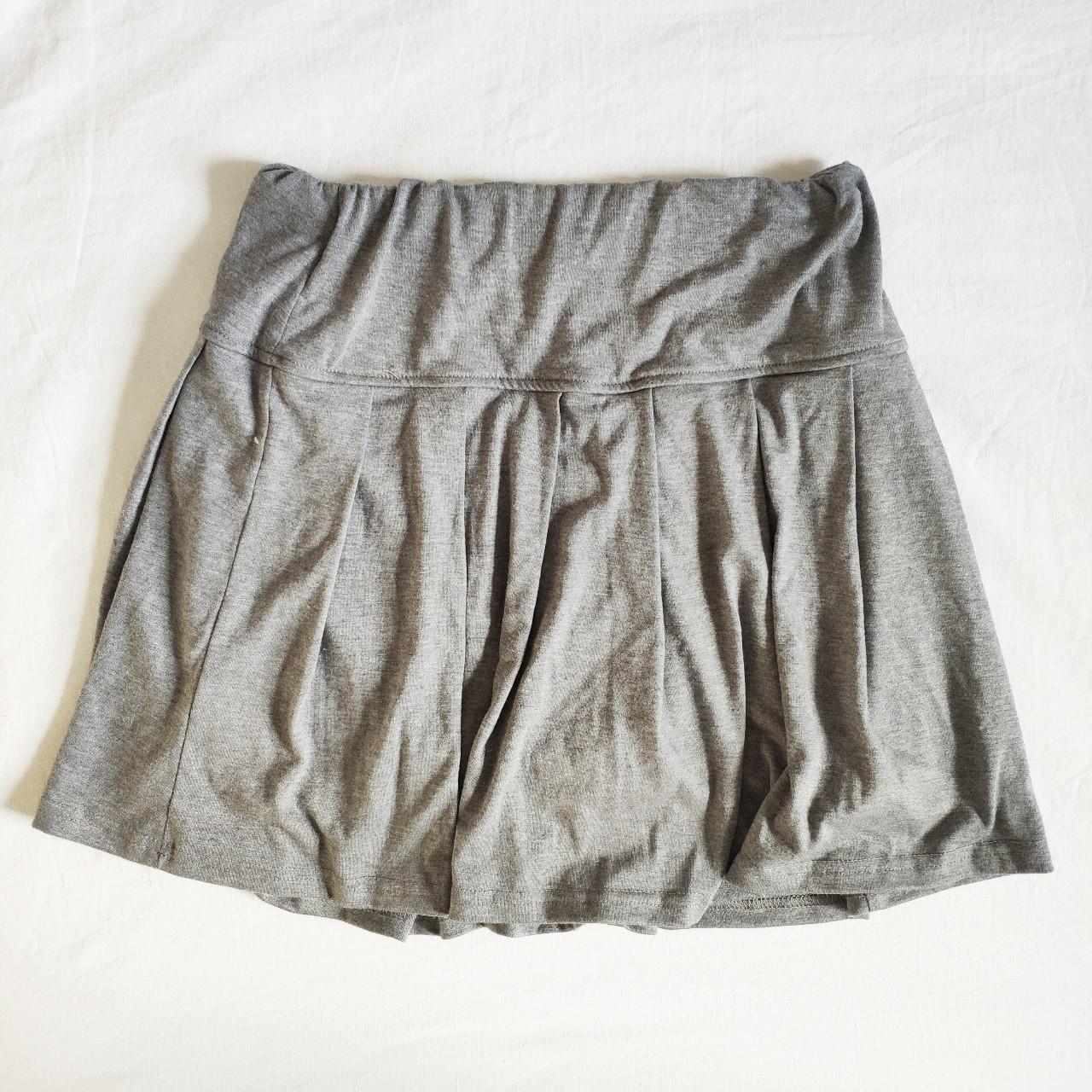 grey tennis skirt 🌿 super soft tennis skirt w thick... - Depop