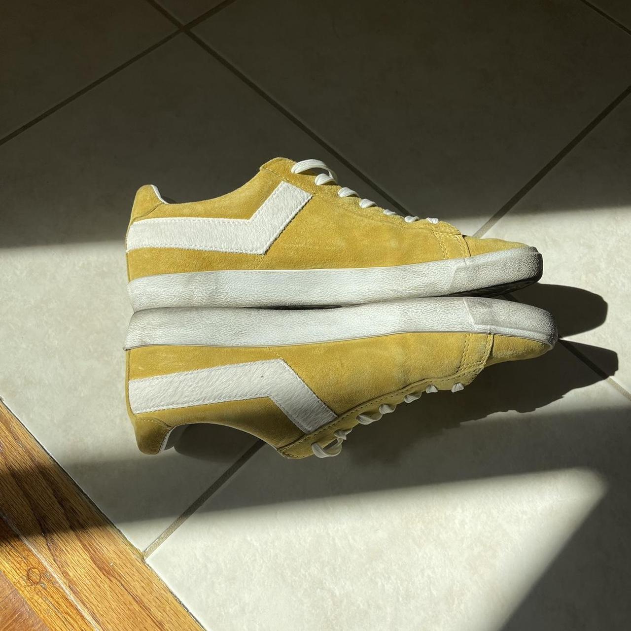 Pony Men's Yellow and White Trainers (3)