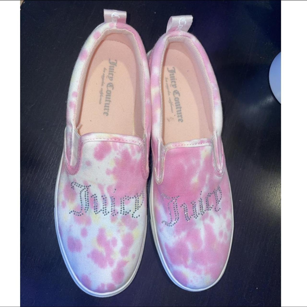 Juicy Couture Women's Pink Trainers | Depop