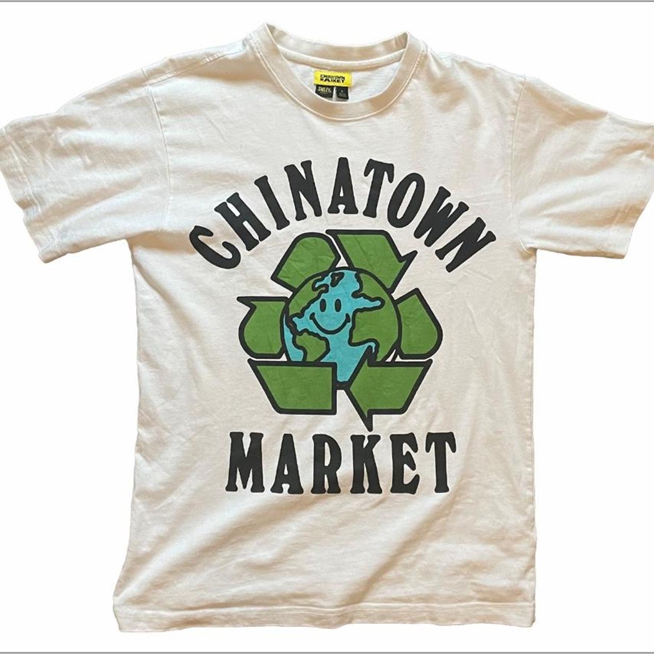 ChinaTown Market Tee Super cool graphic Good... - Depop