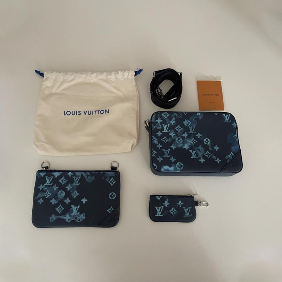 W2C this blue lv trio bag and a couple wallets. : r/Pandabuy