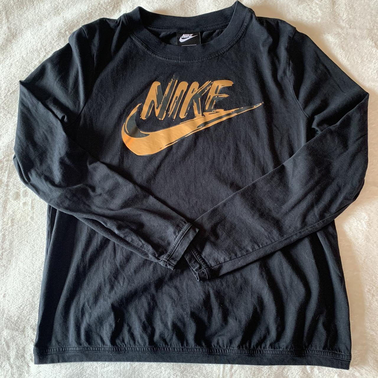 black and gold nike long sleeve shirt