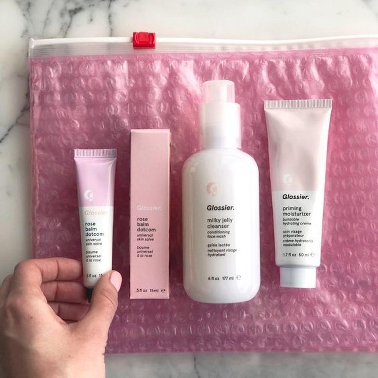 Get 10 off glossier using link in my bio!! 💗 or... Depop