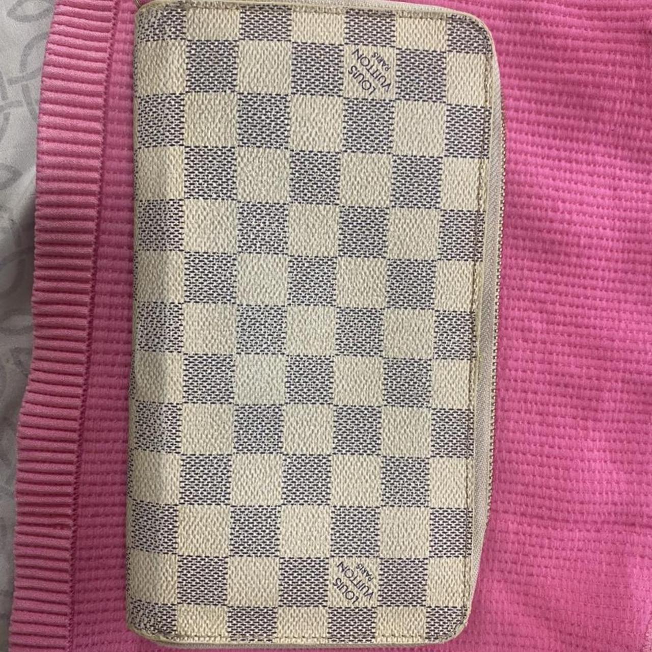 lv wallet authenticity check