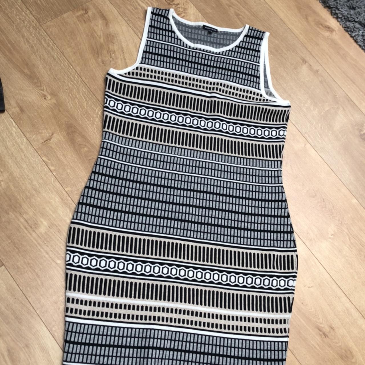 Patterned bodycon dress Brand new as never worn Depop