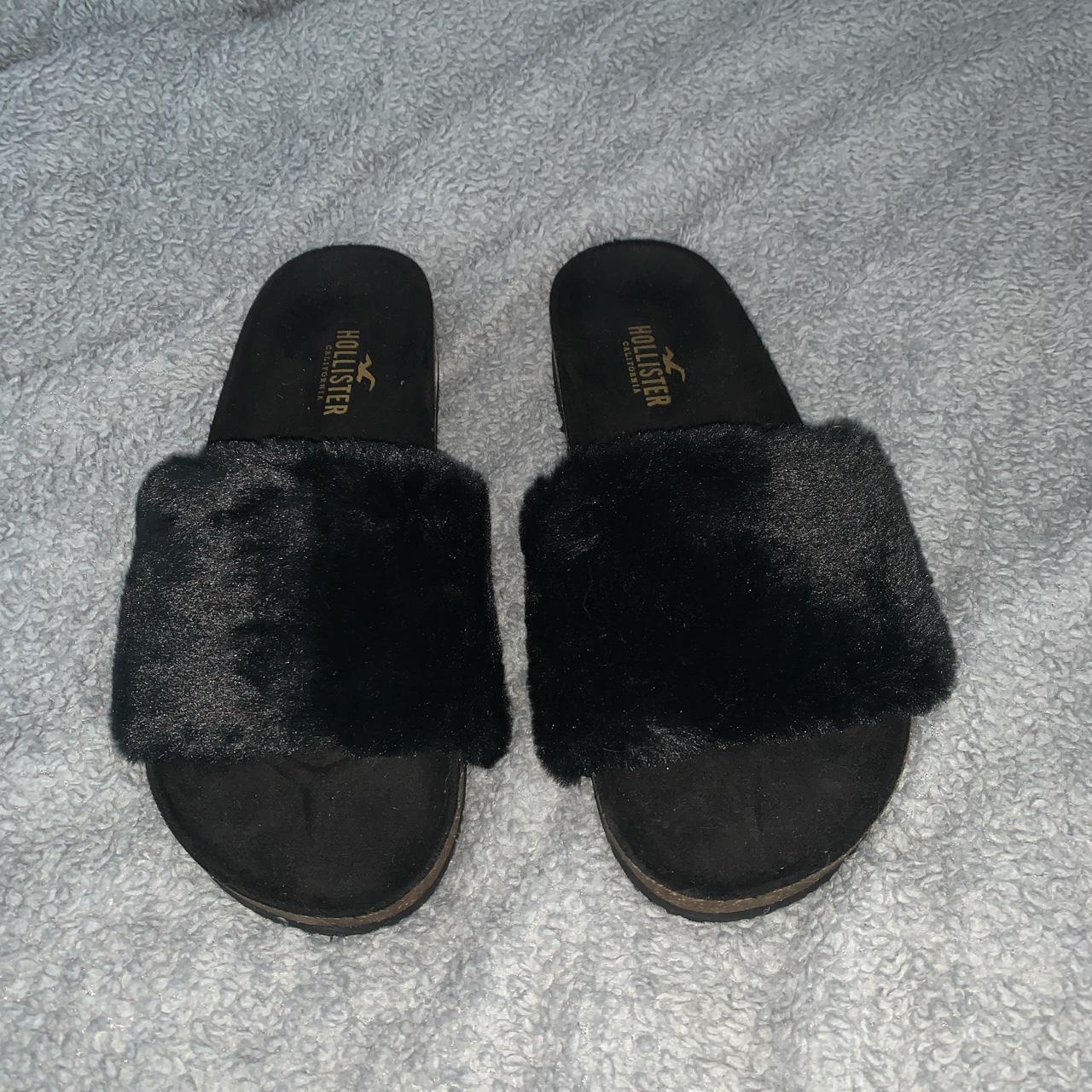 Hollister slide sandals sale