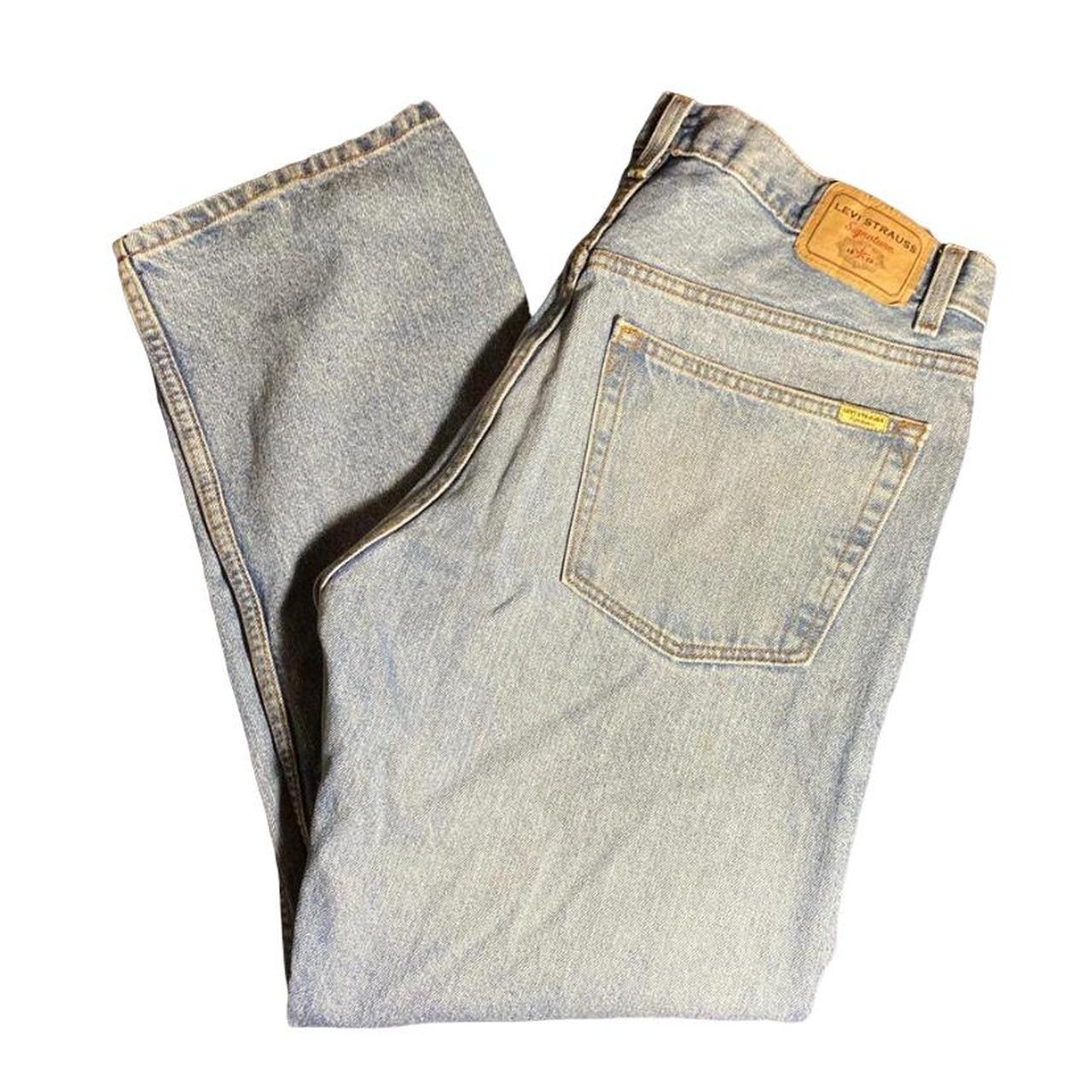 Levi's Men's Blue Jeans | Depop