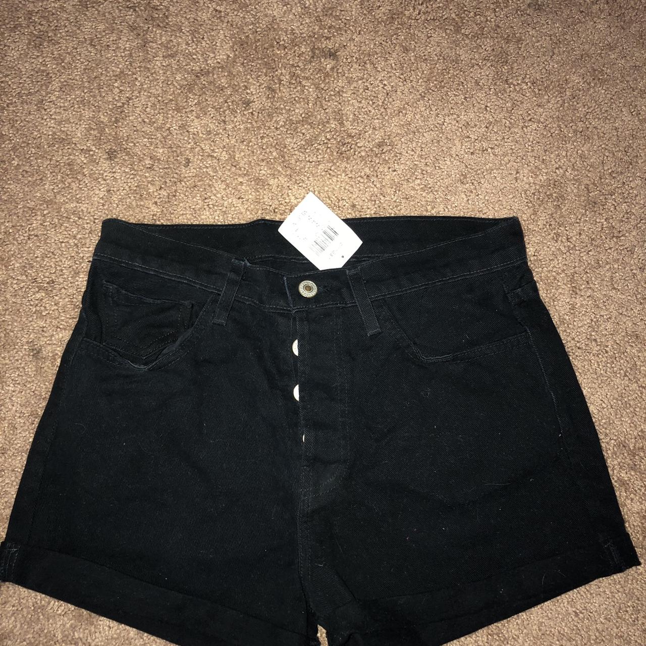 Black shorts from BRANDY MELVILLE - with pockets - Depop