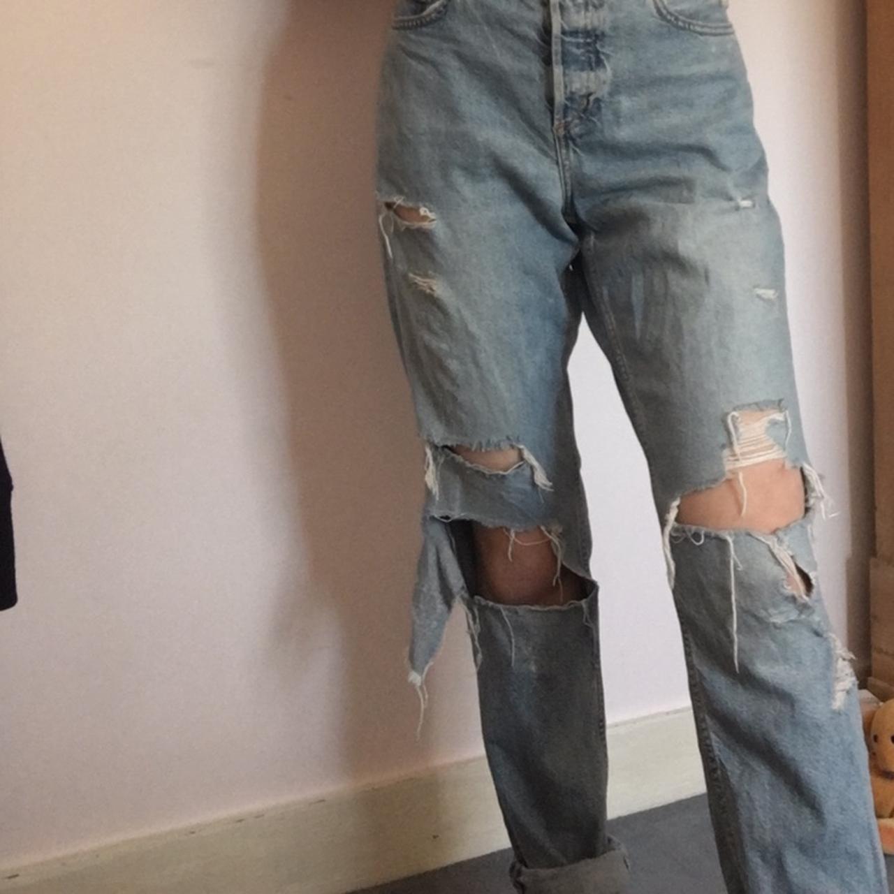 super distressed low rise boyfriend jeans from h&m.... - Depop