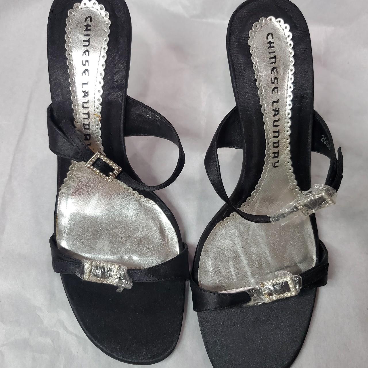 chinese laundry velvet heels