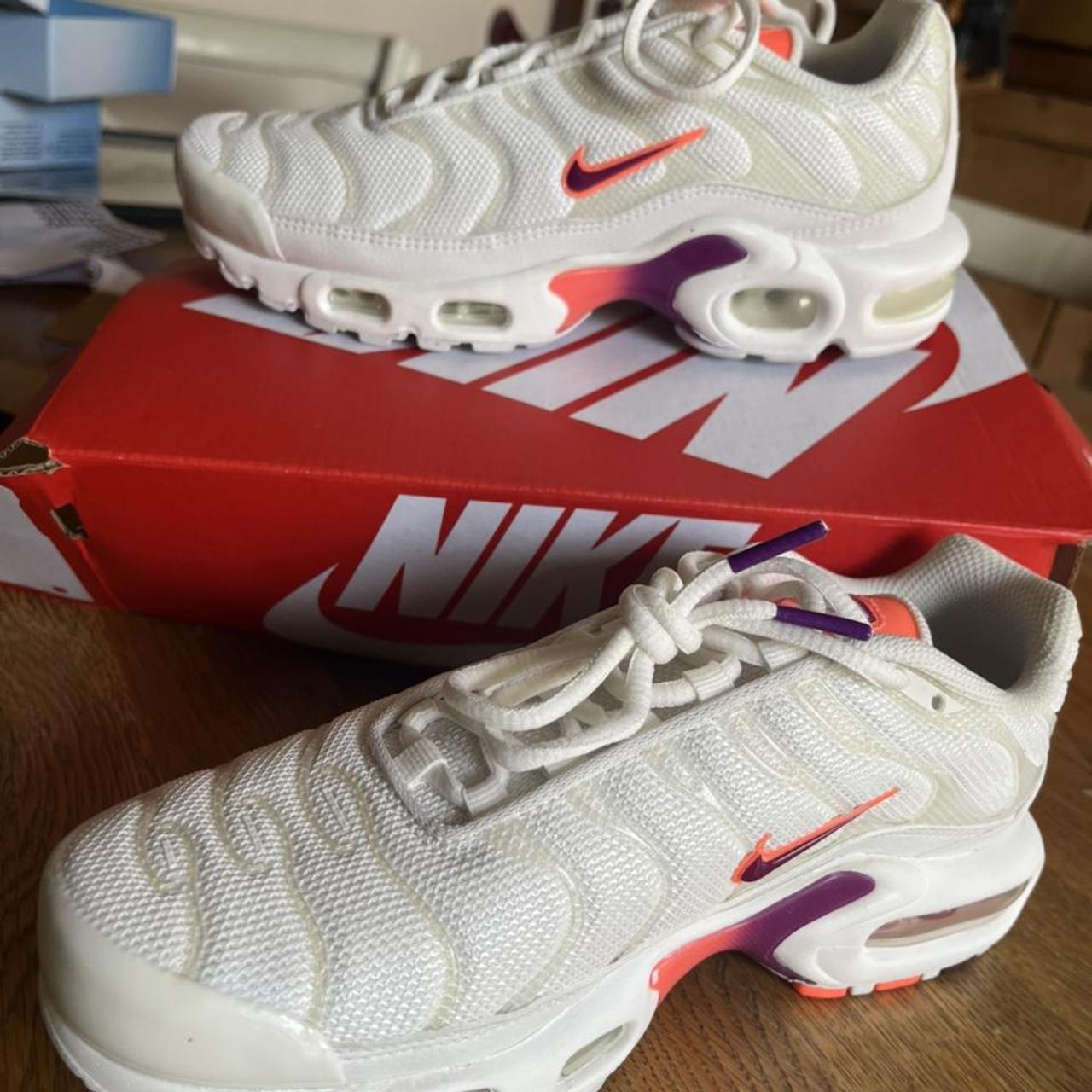 Nike tns size 3 best sale