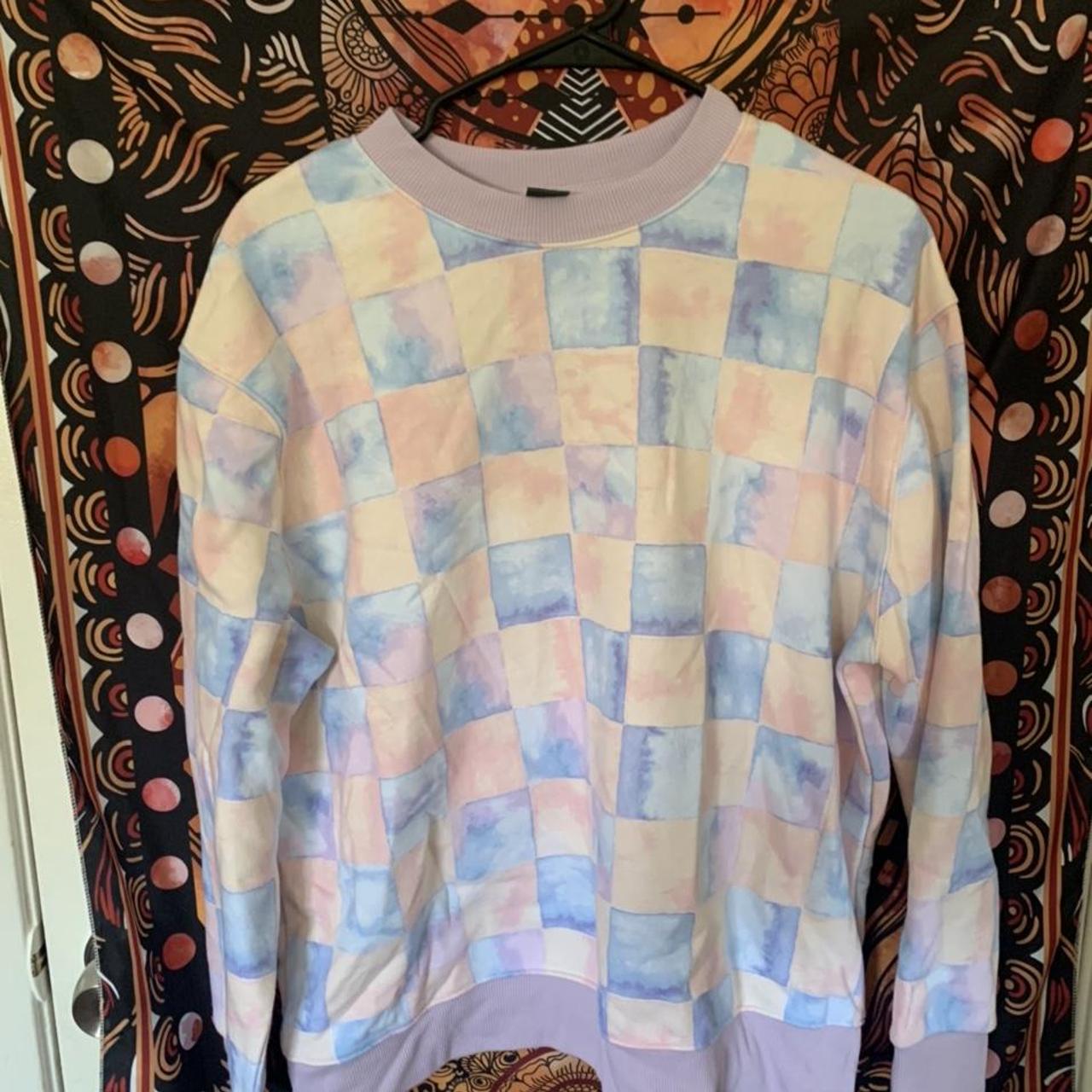 Wild Fable Sweatshirt Size: Small Shipping: $8 No - Depop