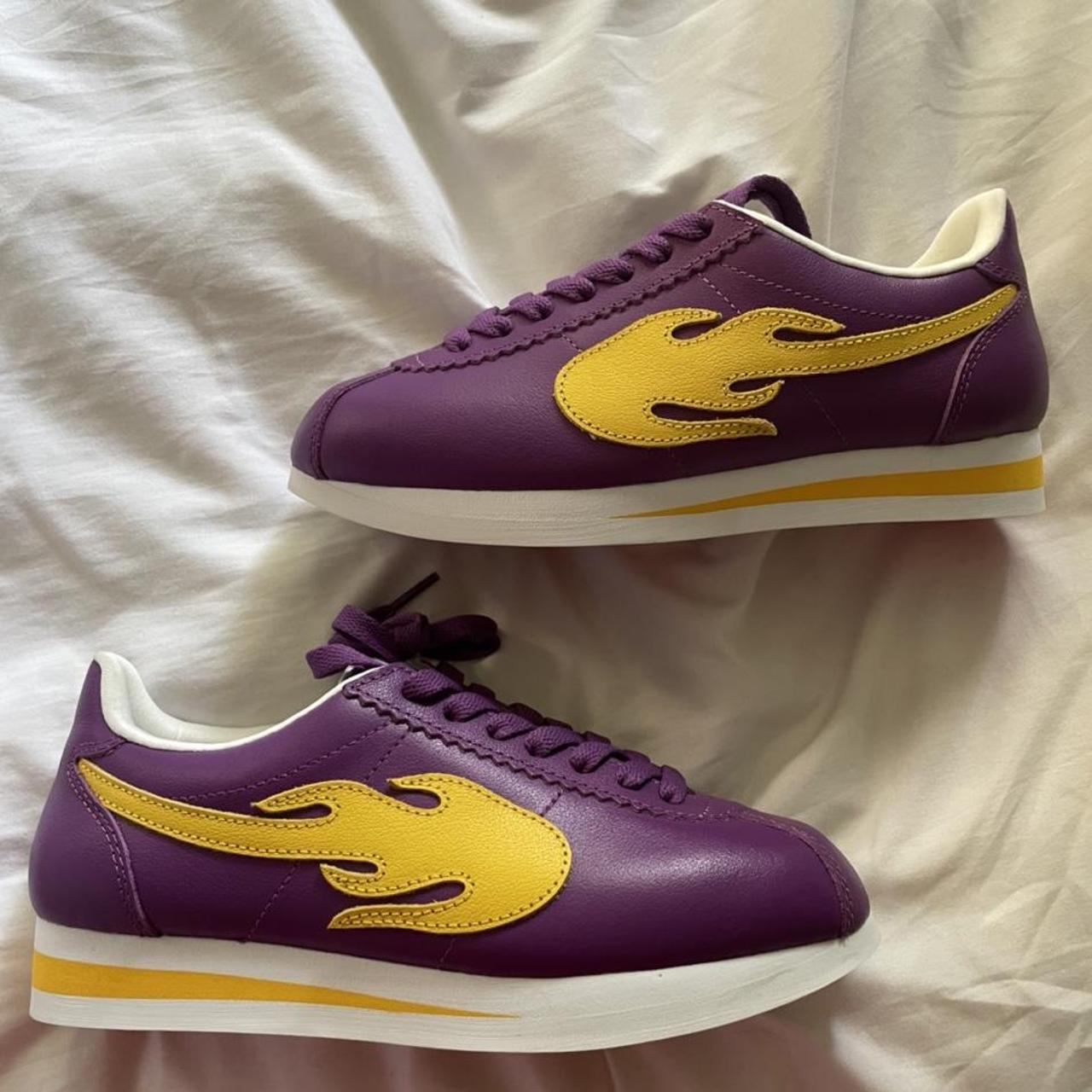 block runner shoes yg