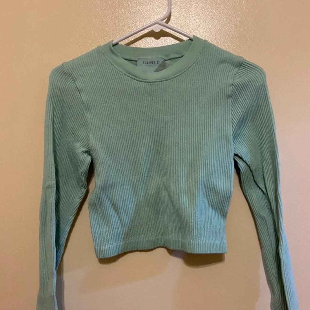 Forever 21 Women's Blue and Green T-shirt | Depop