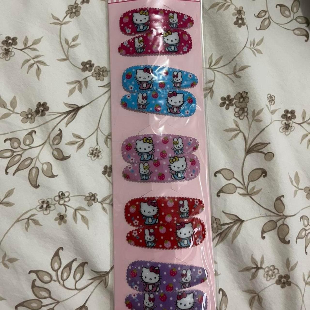 Y2K HELLO KITTY HAIR CLIPS