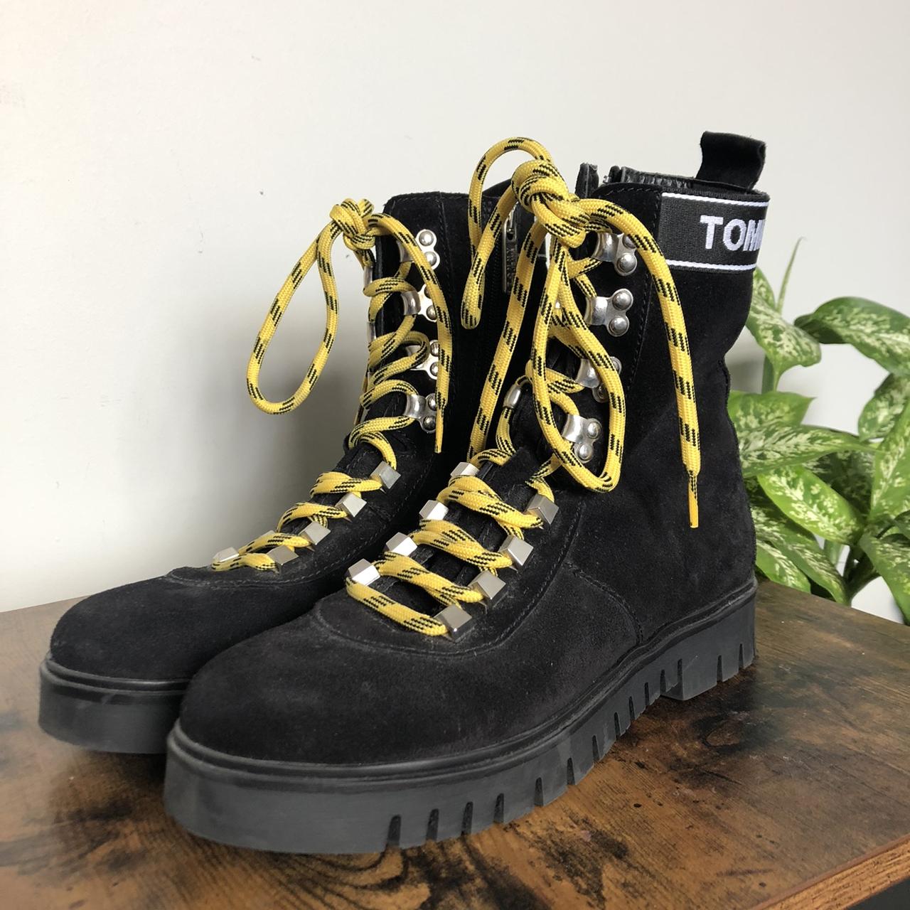 Tommy Hilfiger Women's Boots | Depop