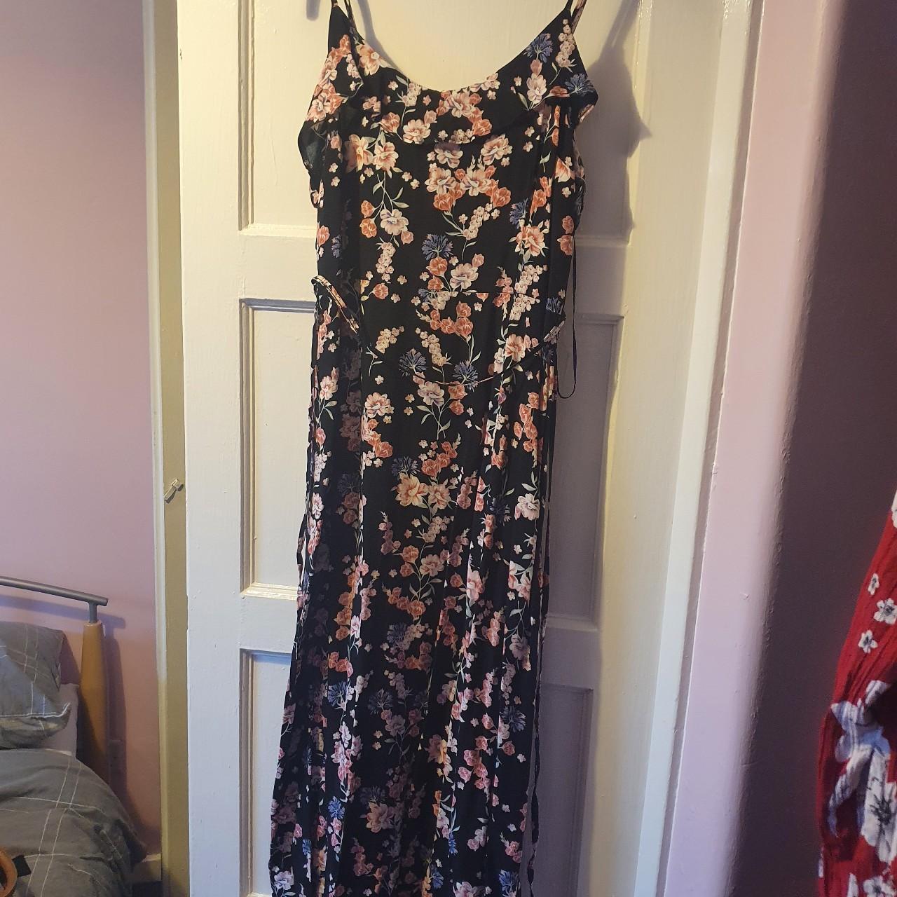 Black floral maxi summer dress - size 14. New look -... - Depop