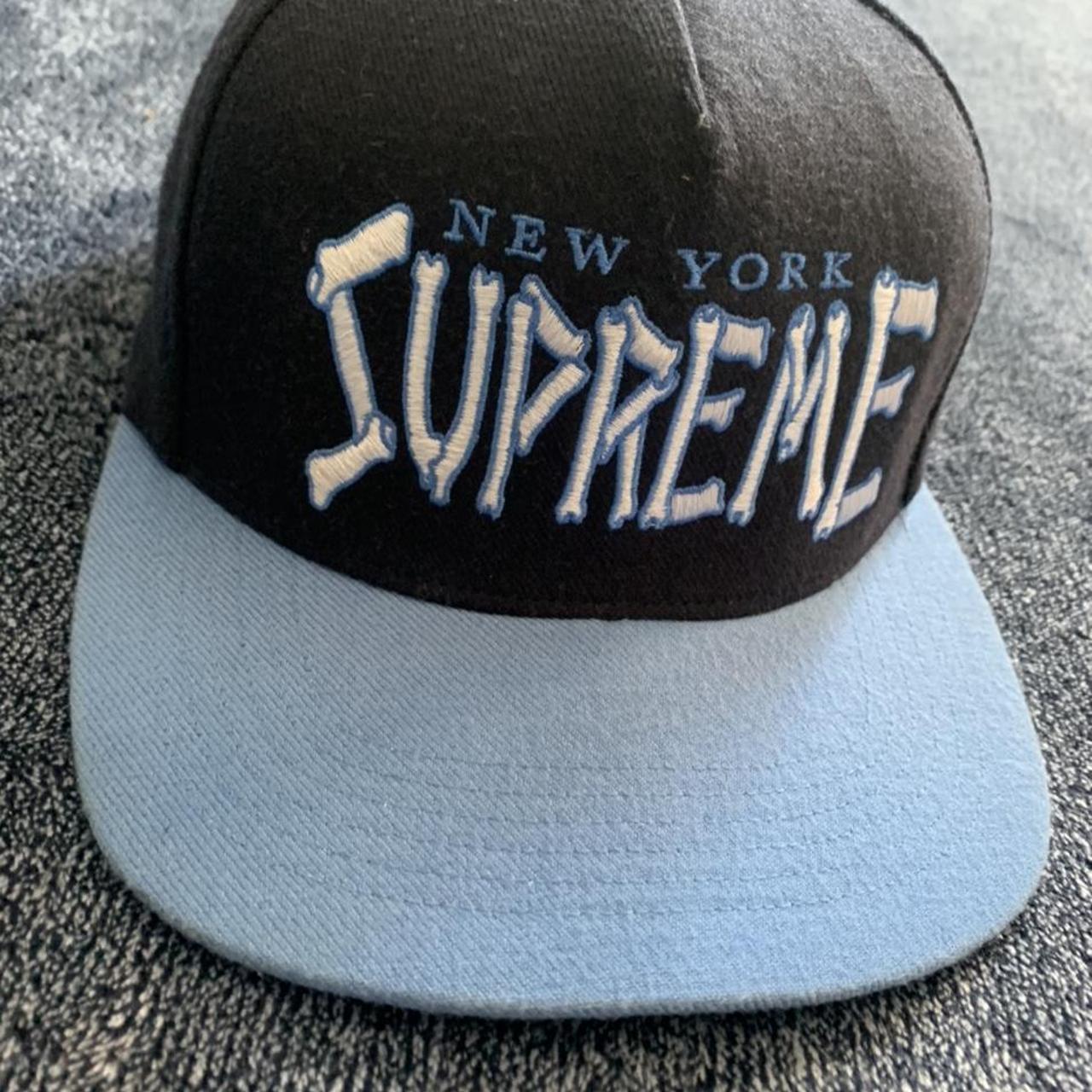 Supreme Bones Logo 5-Panel Navy blue...