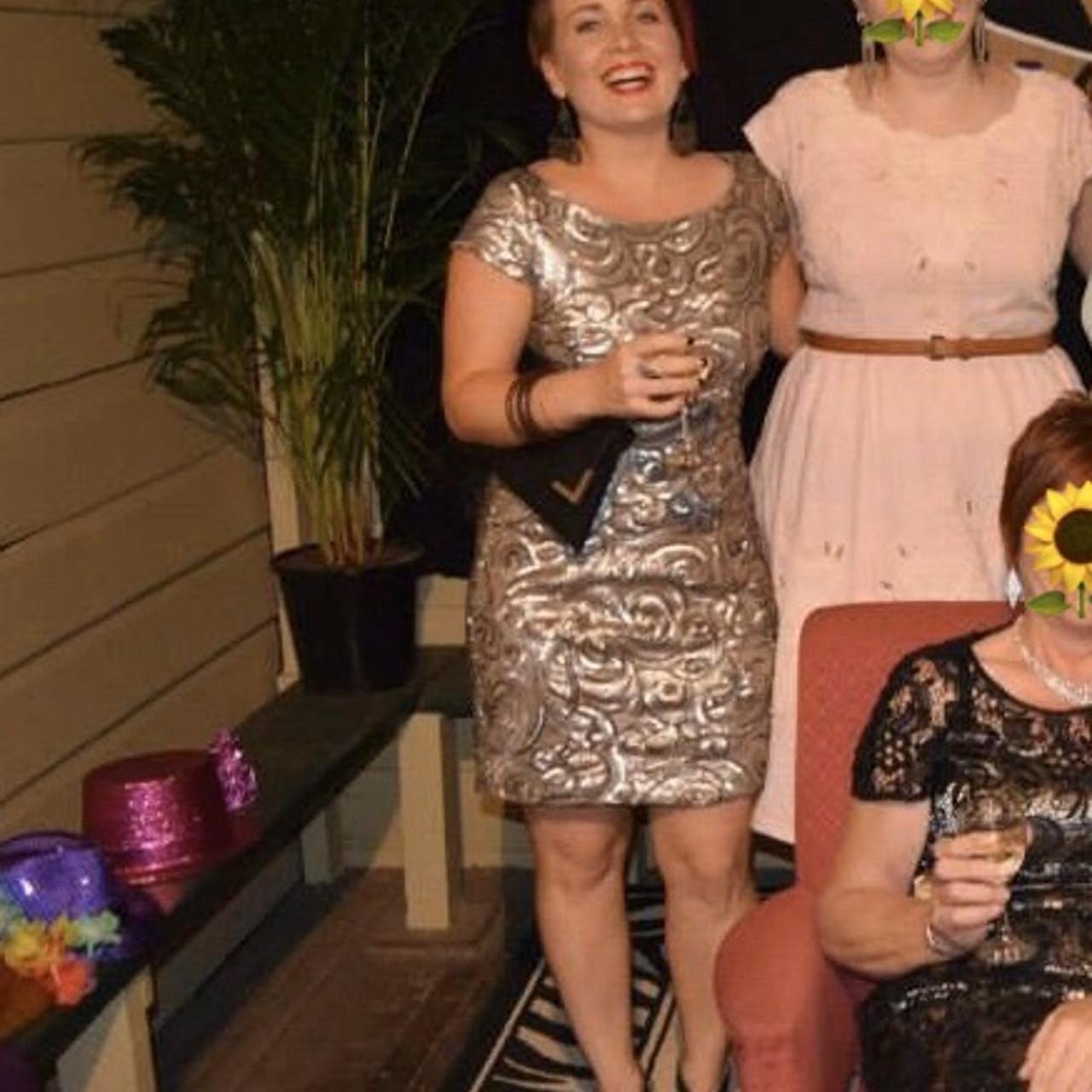 Just reduced the price. I love this Portmans sequin... Depop