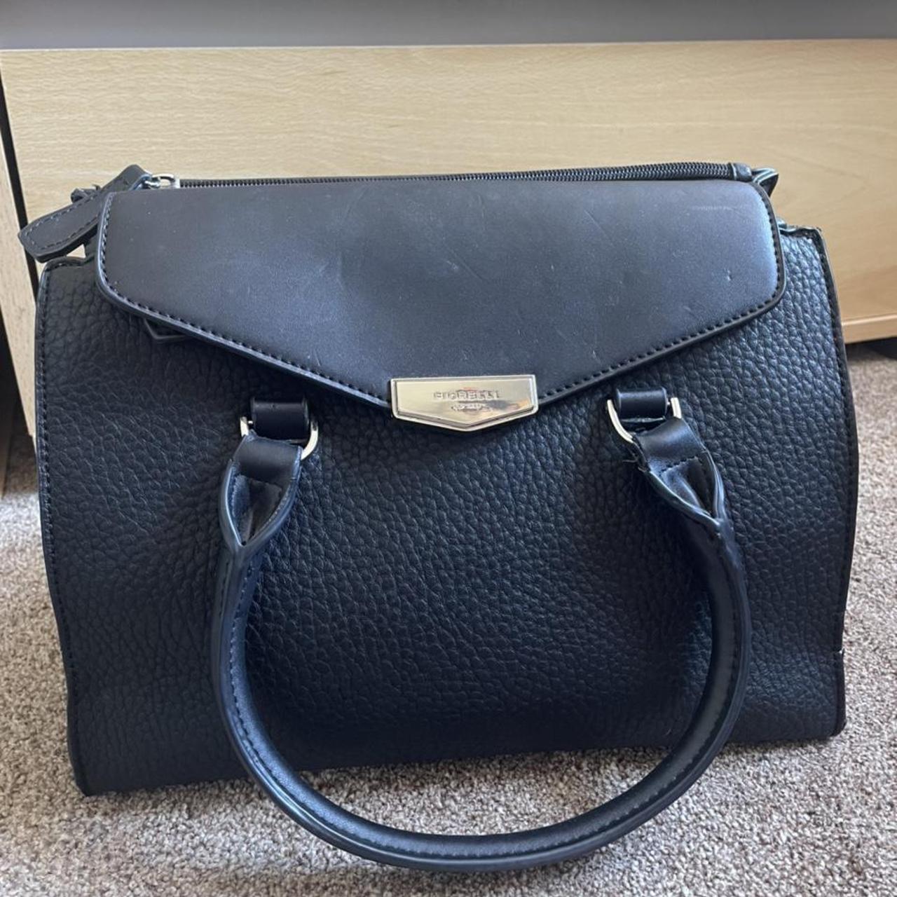 Authentic Fiorelli black handbag 👜 in great... - Depop