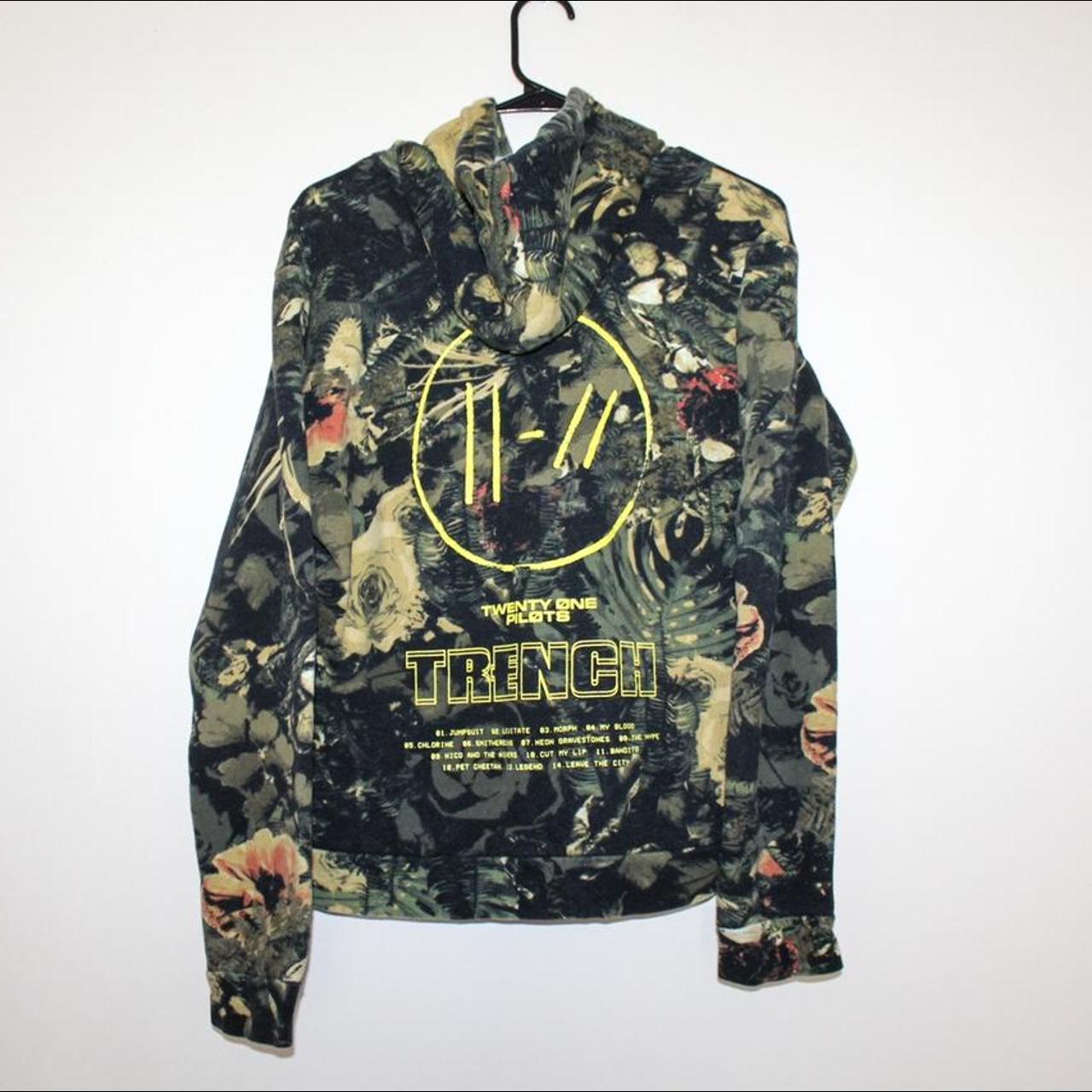 21 pilots hot sale camo hoodie