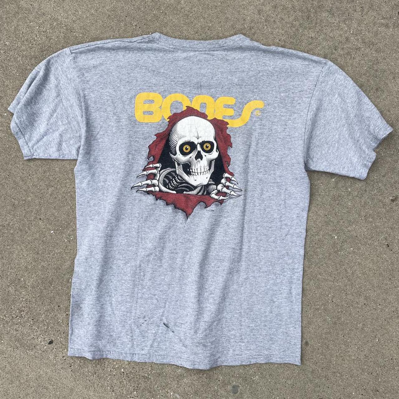 Bones Men's Grey T-shirt (2)