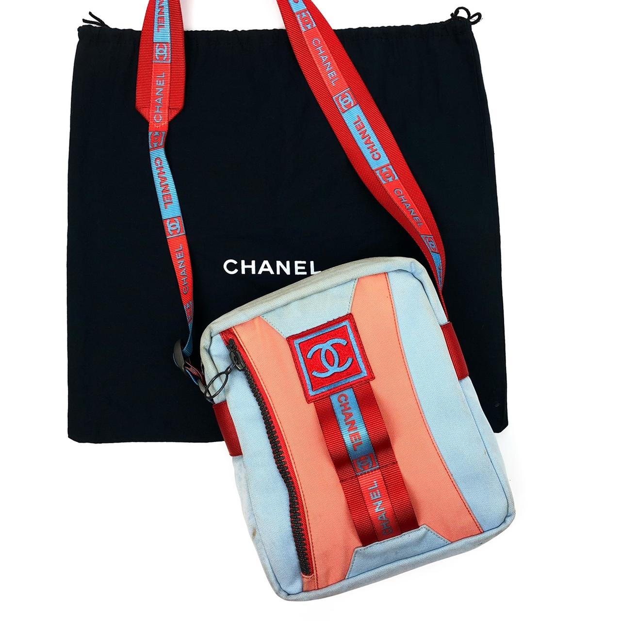 Authentic Chanel Sport Crossbody Bag Spring 2002 - Depop