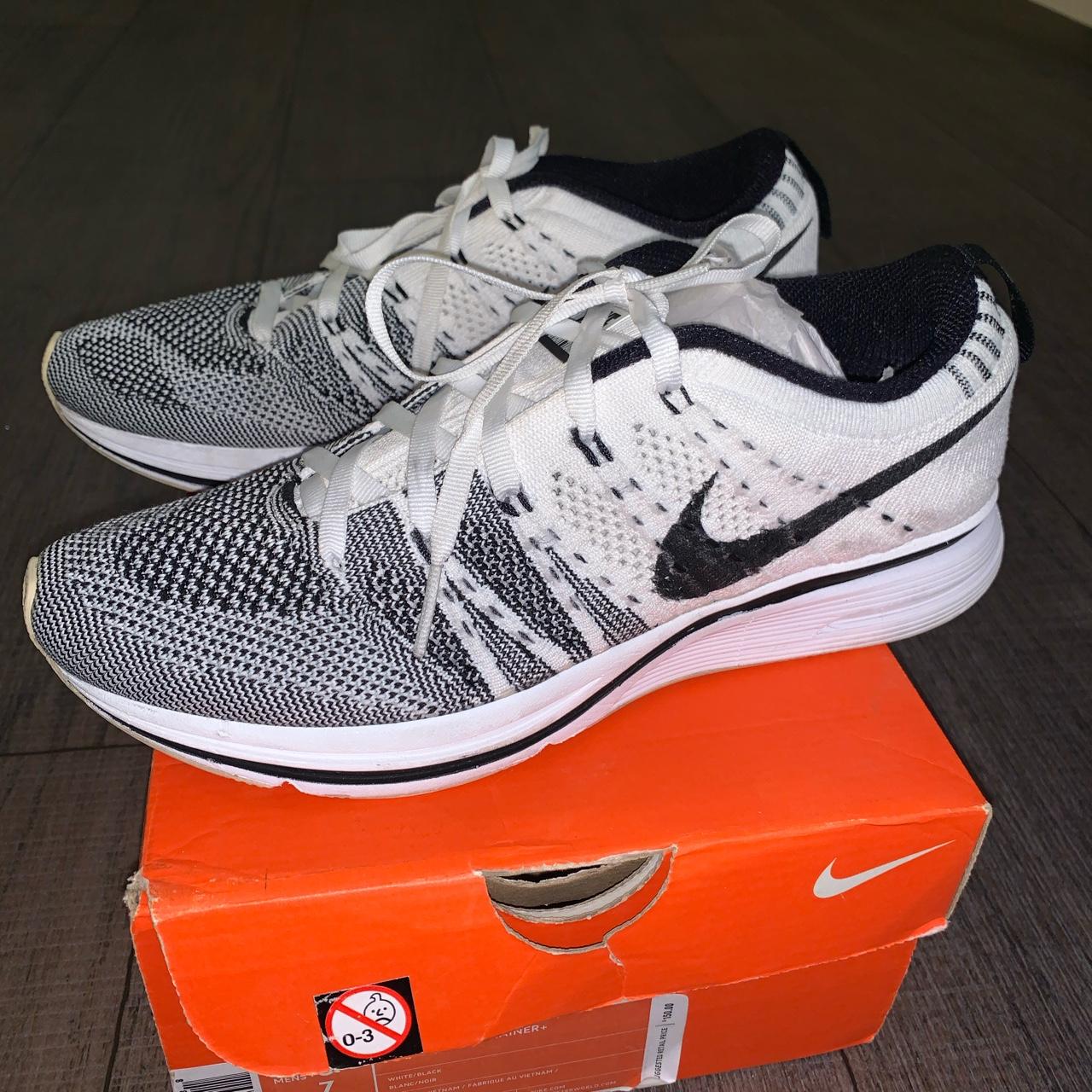 kanye west nike flyknit