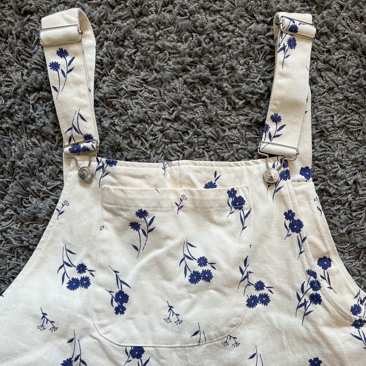 ZARA floral print overalls! worn once at a olivia... Depop