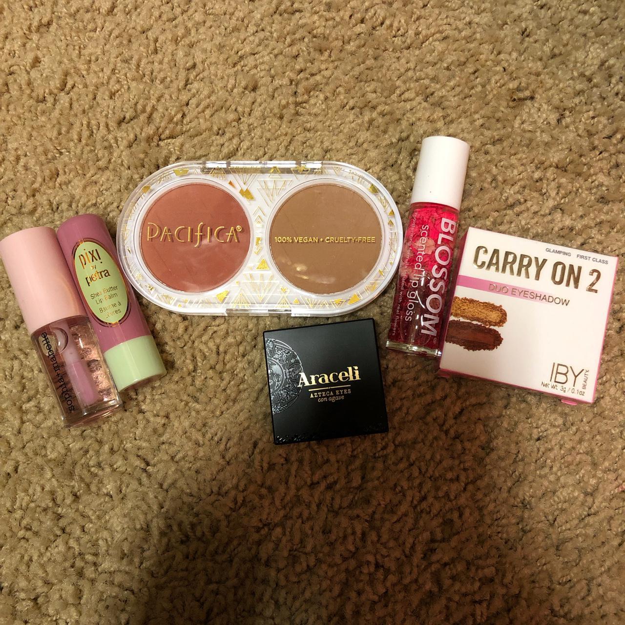 Product Image 1 - makeup bundle!!
BLOSSOM LIPGLOSS NOT INCLUDED,