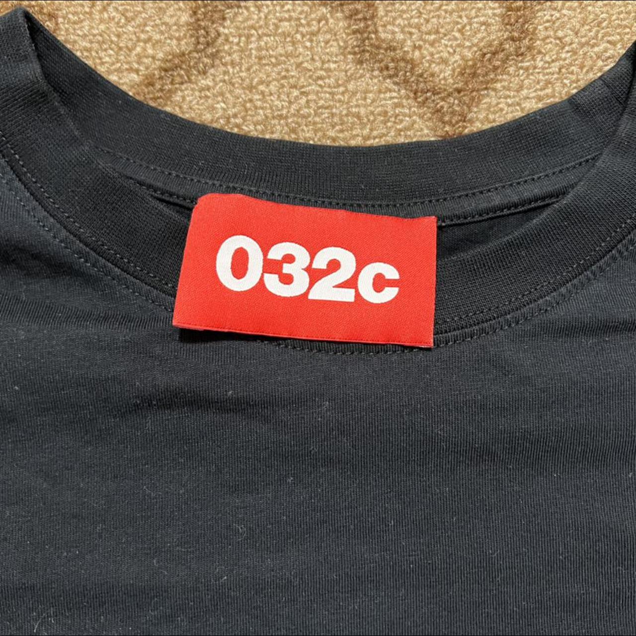 032c Men's Red and Black T-shirt | Depop