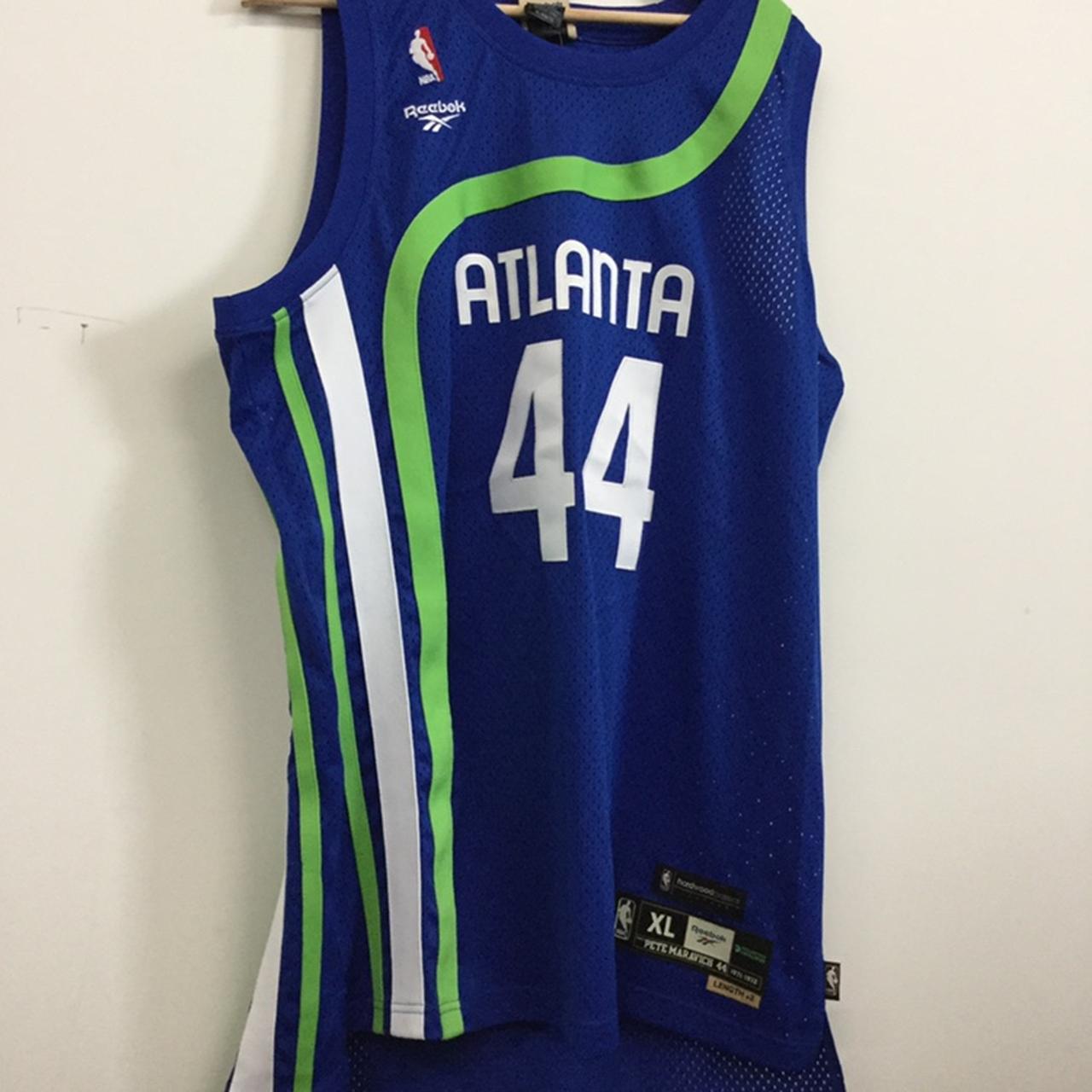 blue and green atlanta hawks jersey