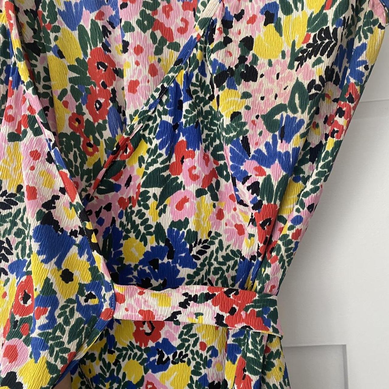 Incredible true vintage Christian Dior summer floral... - Depop