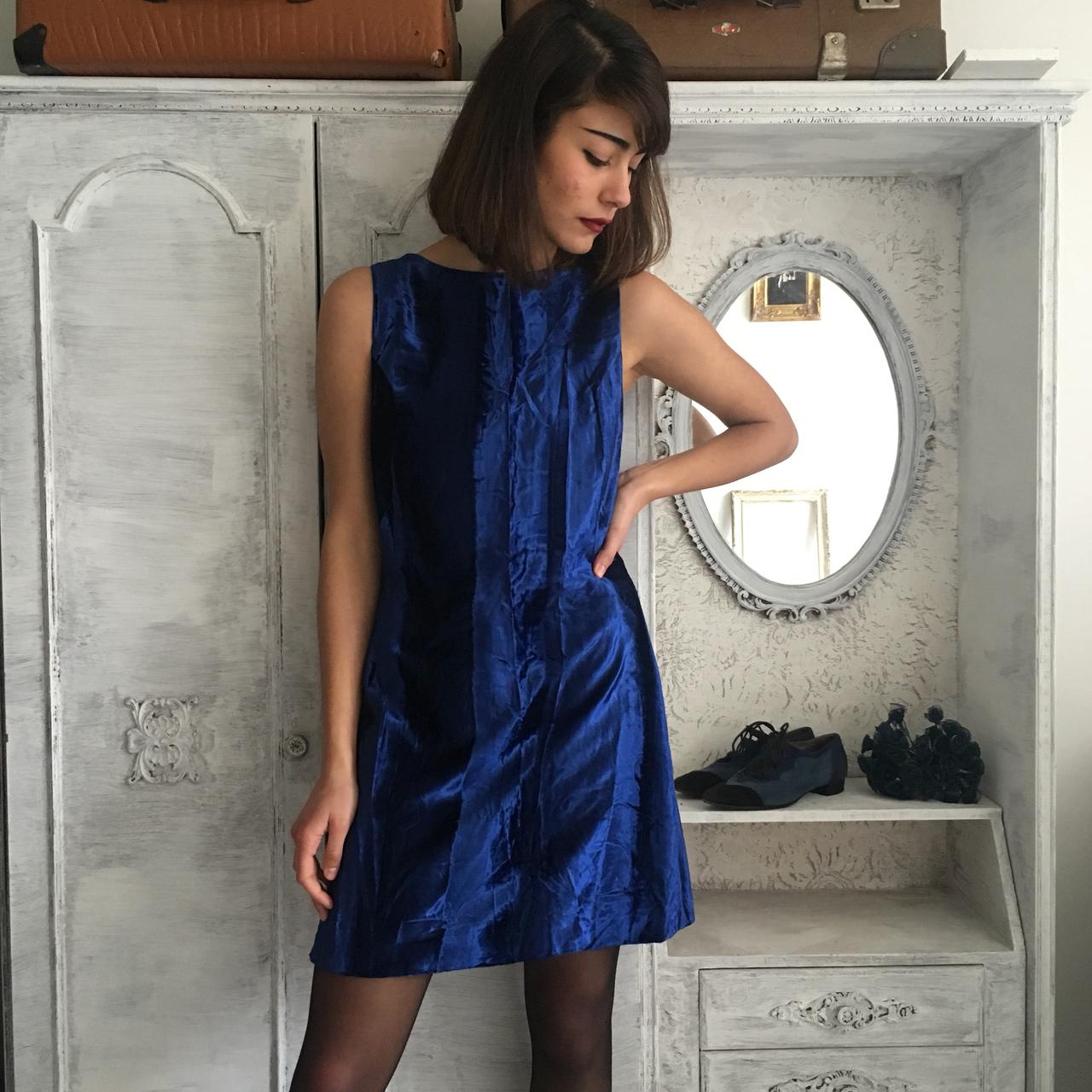 Splendido abito Versace in velluto blu con Depop