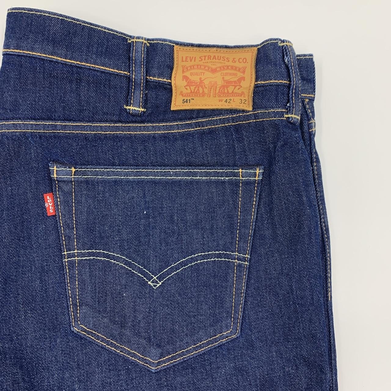 Levi's Men's | Depop