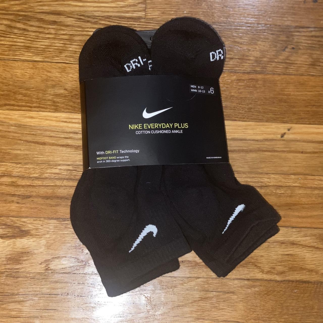 Nike Men's Black Socks | Depop