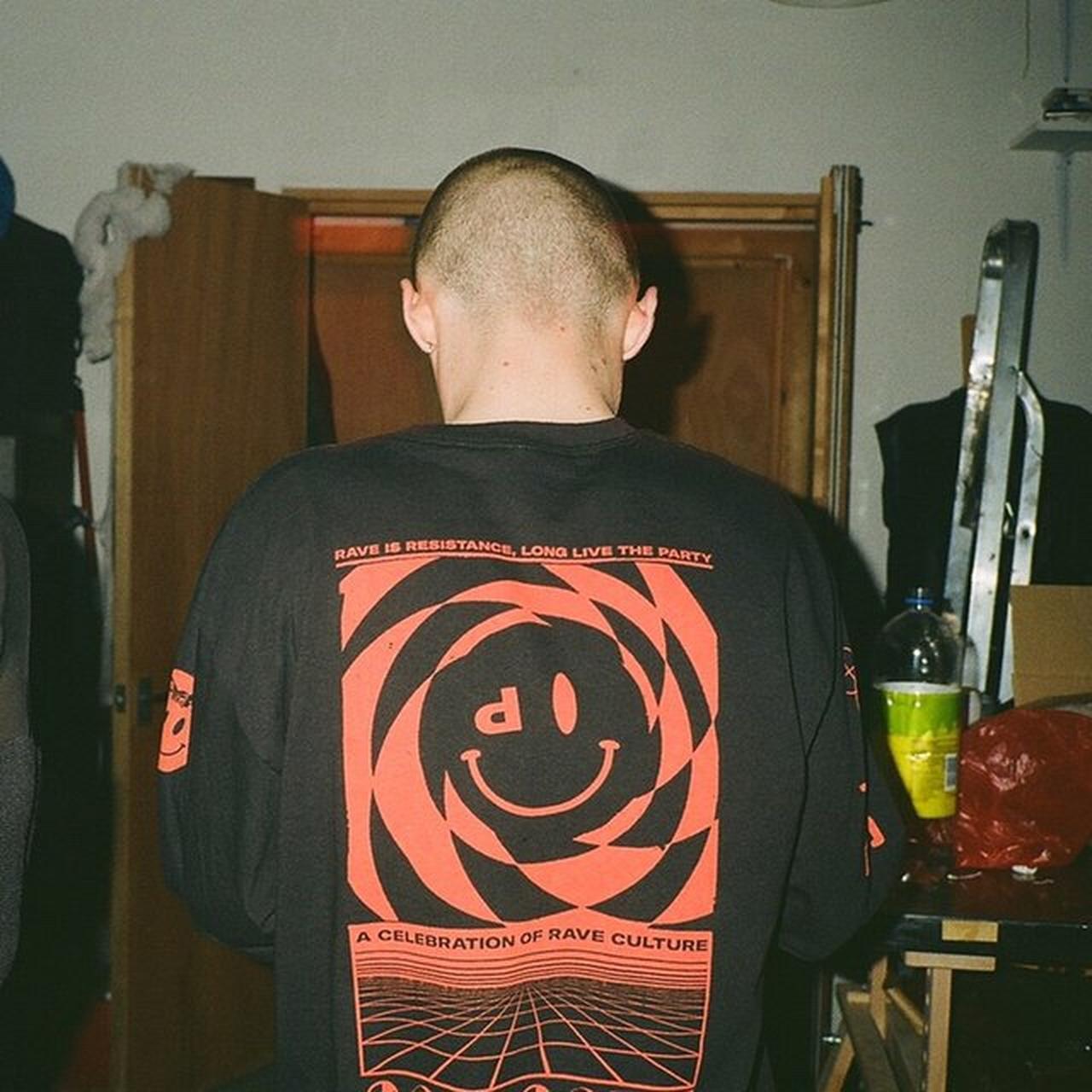 item listed by wearthemovement