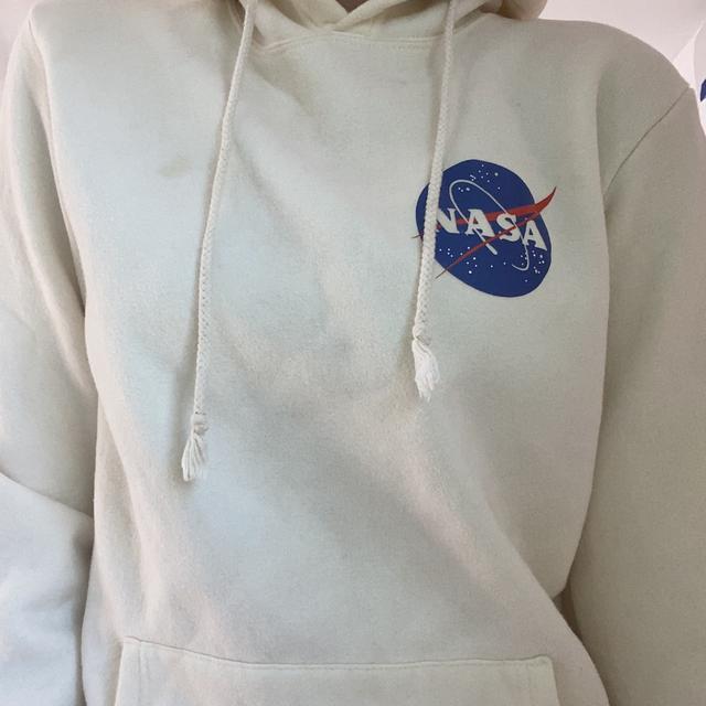 Nasa best sale hoodie zumiez