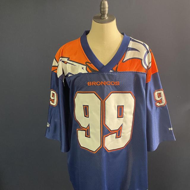 NFL JERSEY SIZE YOUTH XL 18-20 Denver Broncos NFL - Depop