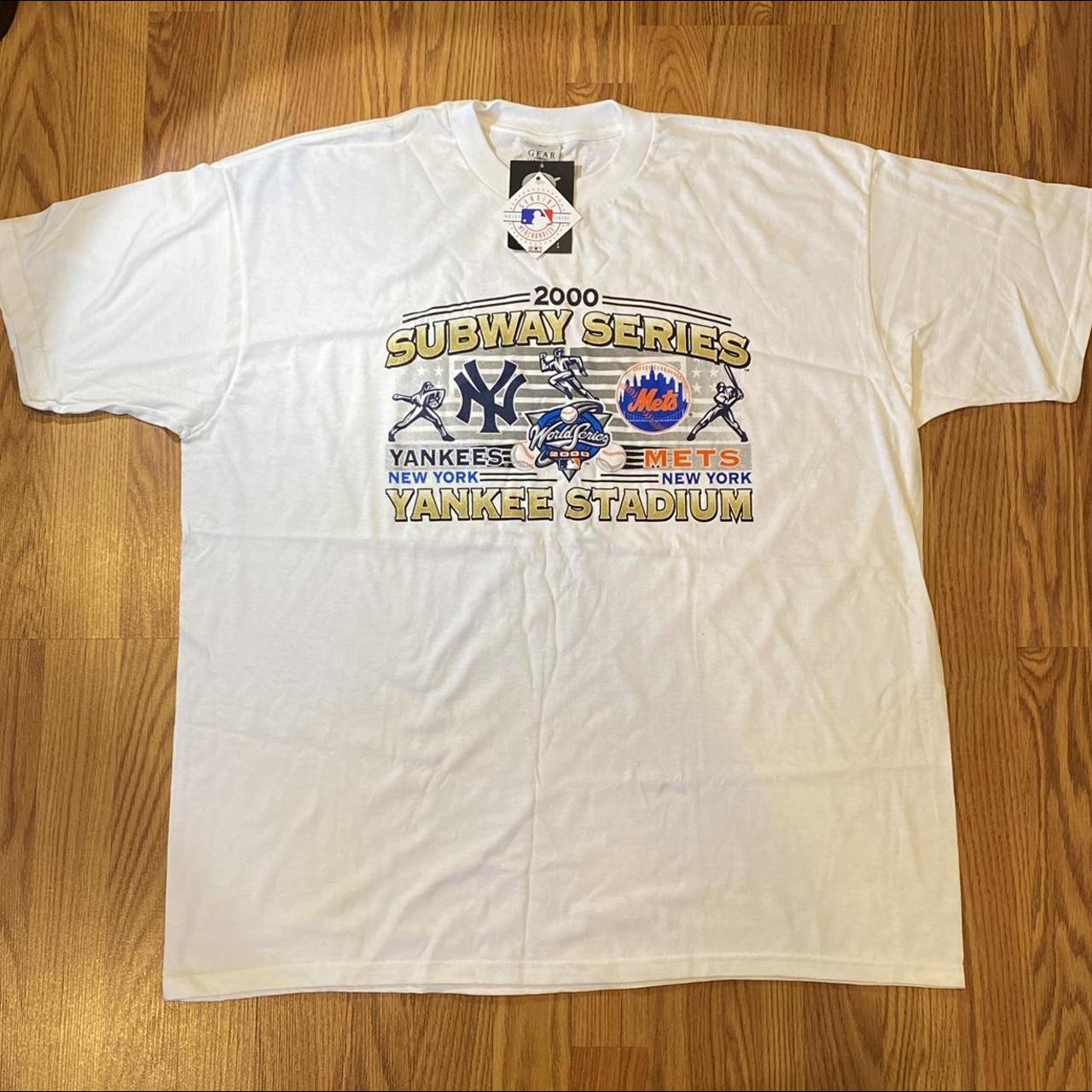 2000 subway series t-shirt. Yankees vs the Mets at... - Depop