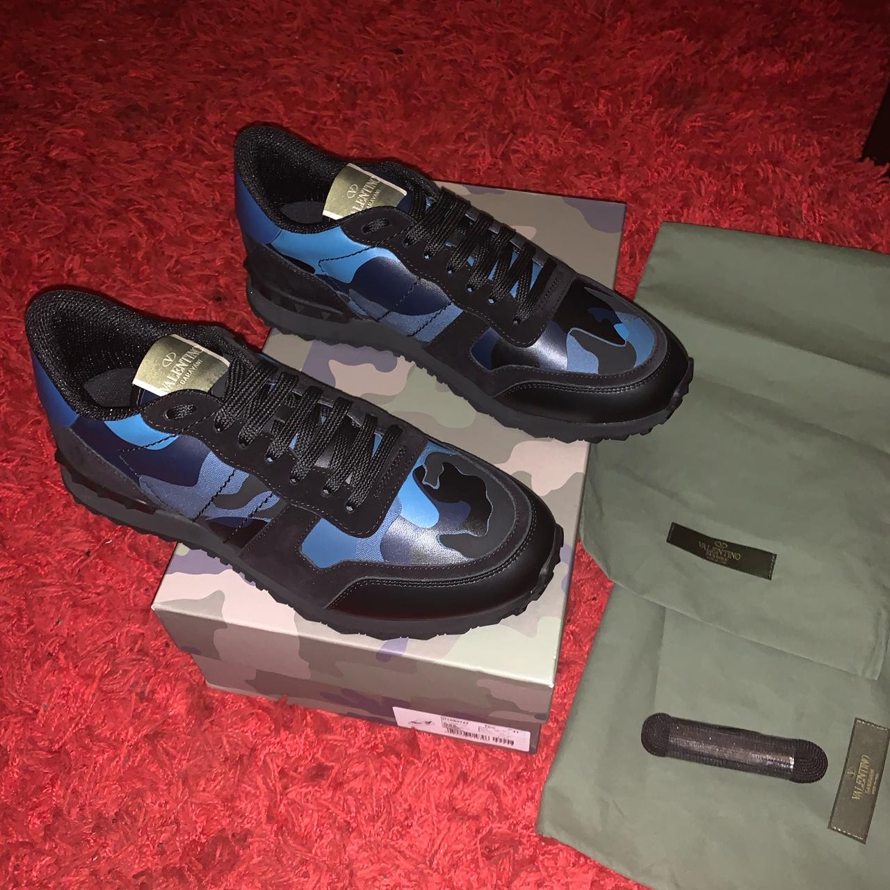 valentino trainers black and blue