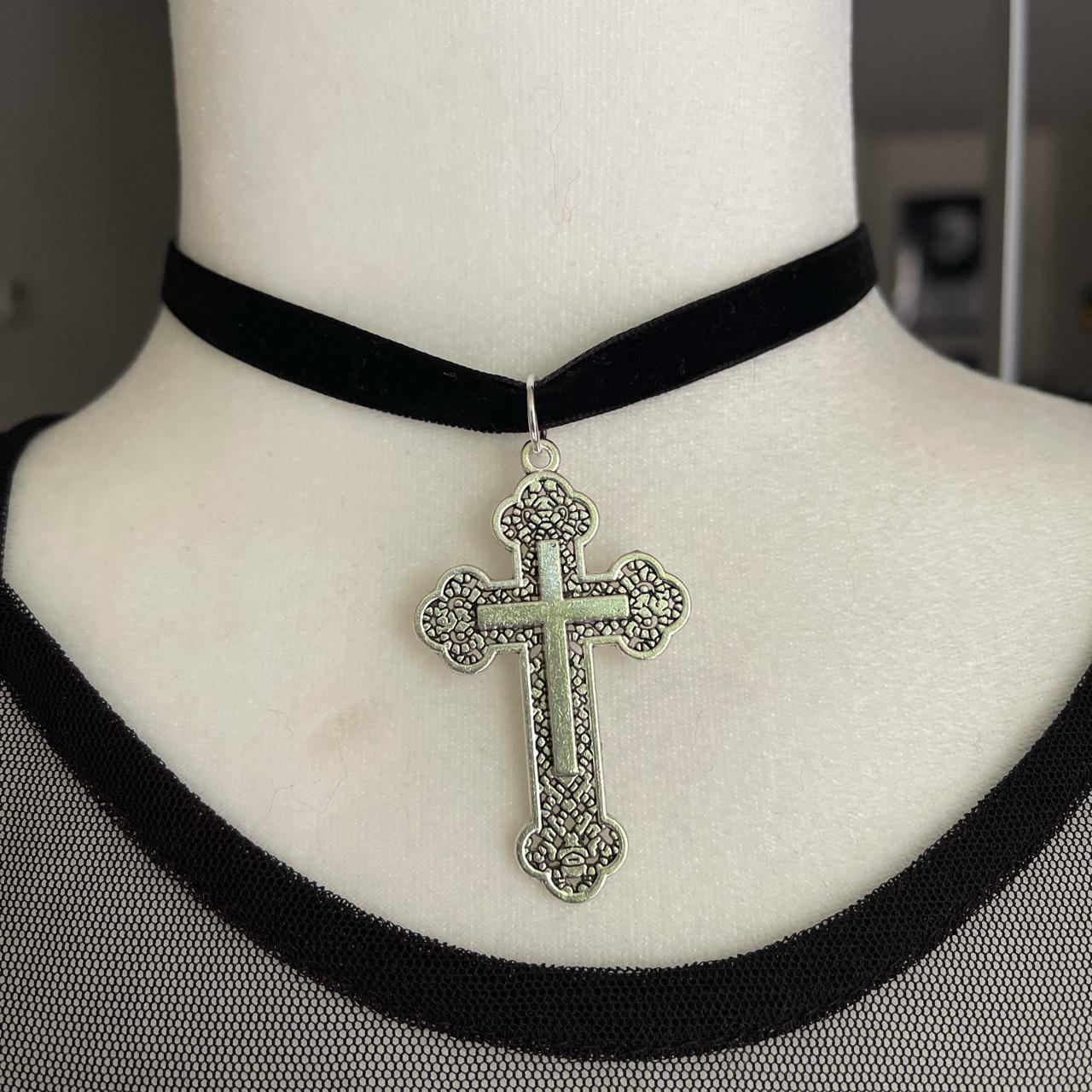 Gothic Cross Velvet Choker Depop 7015