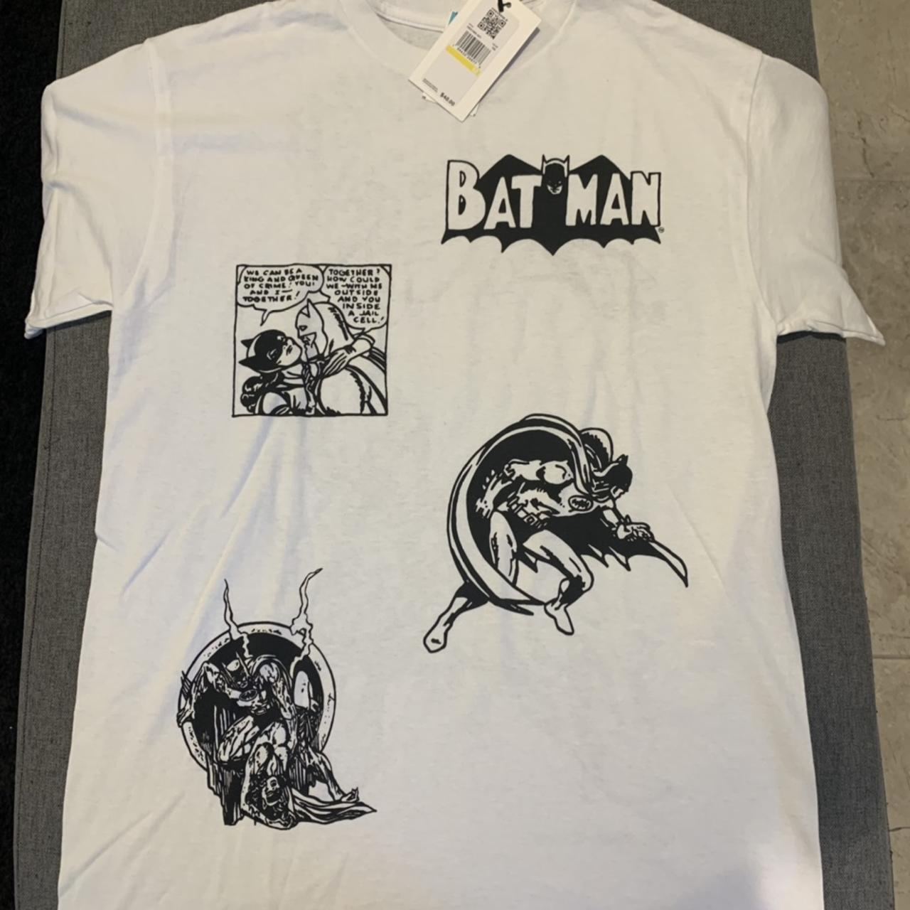 converse batman shirt